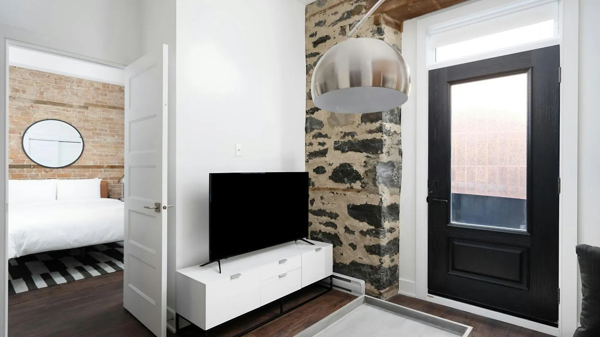 Sonder By Marriott Bonvoy Gare Saint Denis Apartments Downtown 몬트리올 캐나다