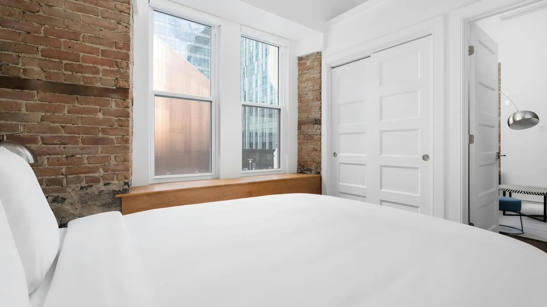 Sonder By Marriott Bonvoy Gare Saint Denis Apartments Downtown 몬트리올 3*,