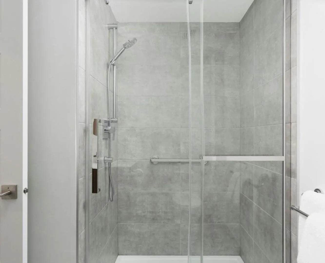 Sonder By Marriott Bonvoy Gare Saint Denis Apartments Downtown 몬트리올 3*,  캐나다