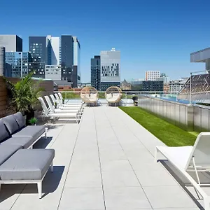 Homewood By Hilton Downtown Montreal