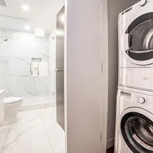  Appartement Award-winning One-bedroom At Telus Sky Canada