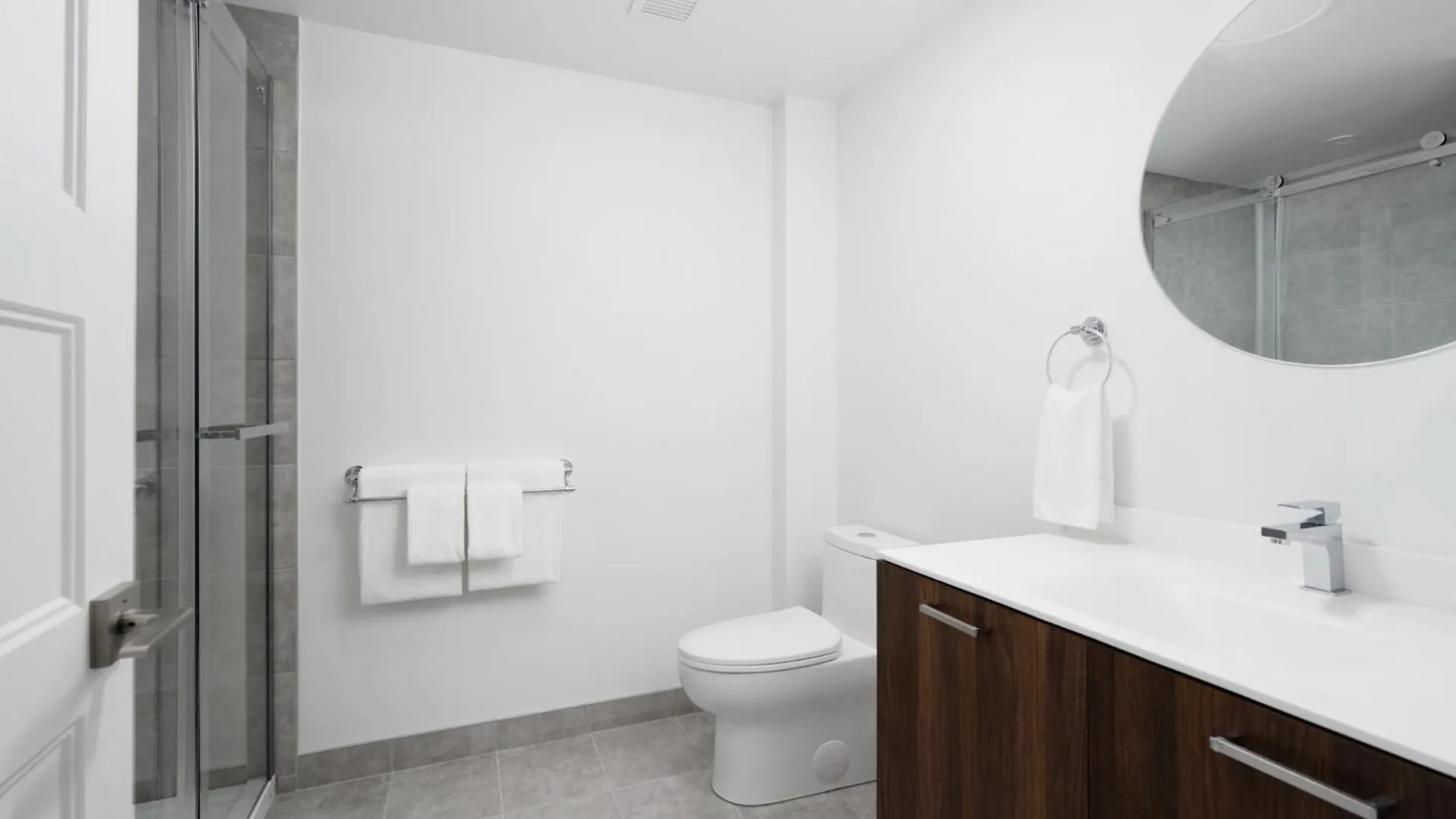 ***  Sonder Gare Saint Denis Aparthotel Montreal Canada