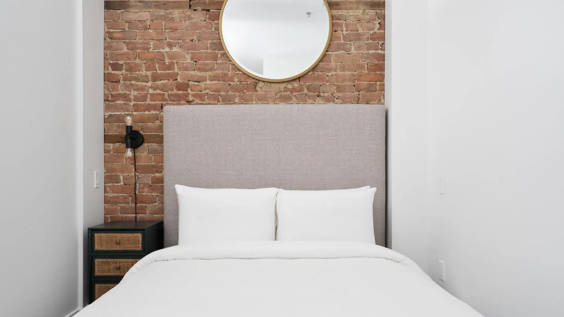 ***  Sonder Gare Saint Denis Aparthotel Montreal Canada