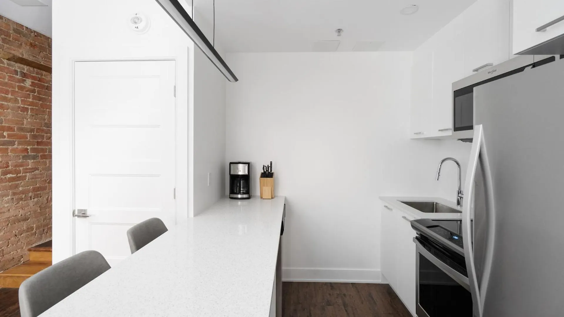 Sonder Gare Saint Denis Aparthotel Montreal