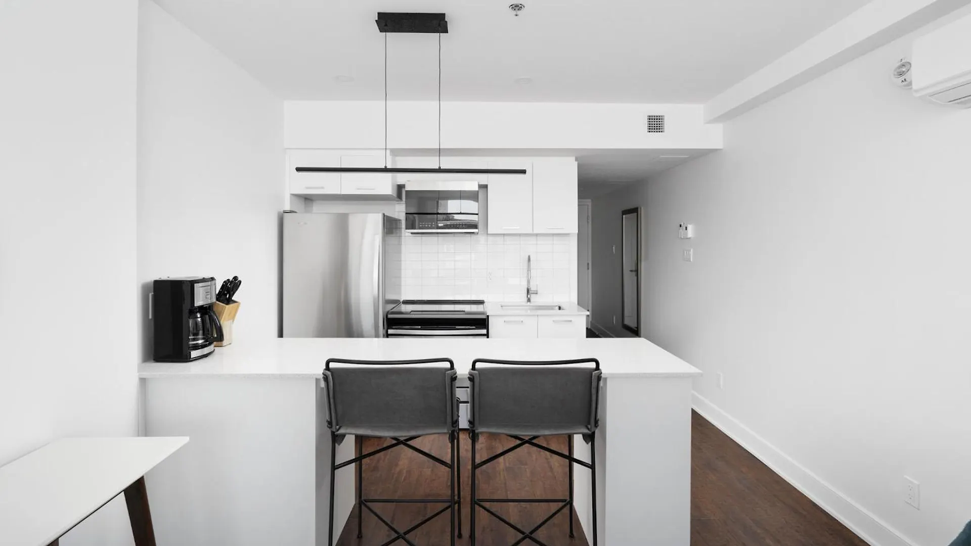 Sonder Gare Saint Denis Aparthotel Montreal 3*,