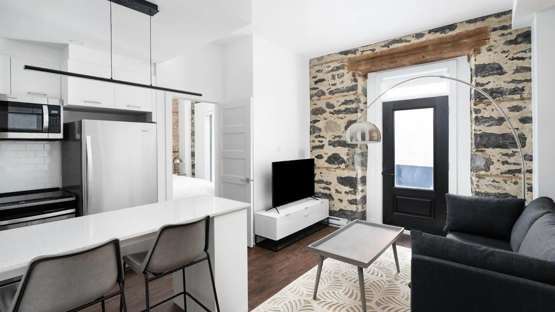 Sonder Gare Saint Denis Aparthotel Montreal 3*,  Canada