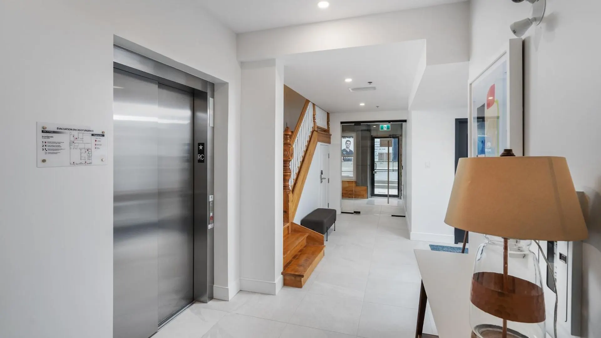 Sonder Gare Saint Denis Aparthotel Montreal 3*,
