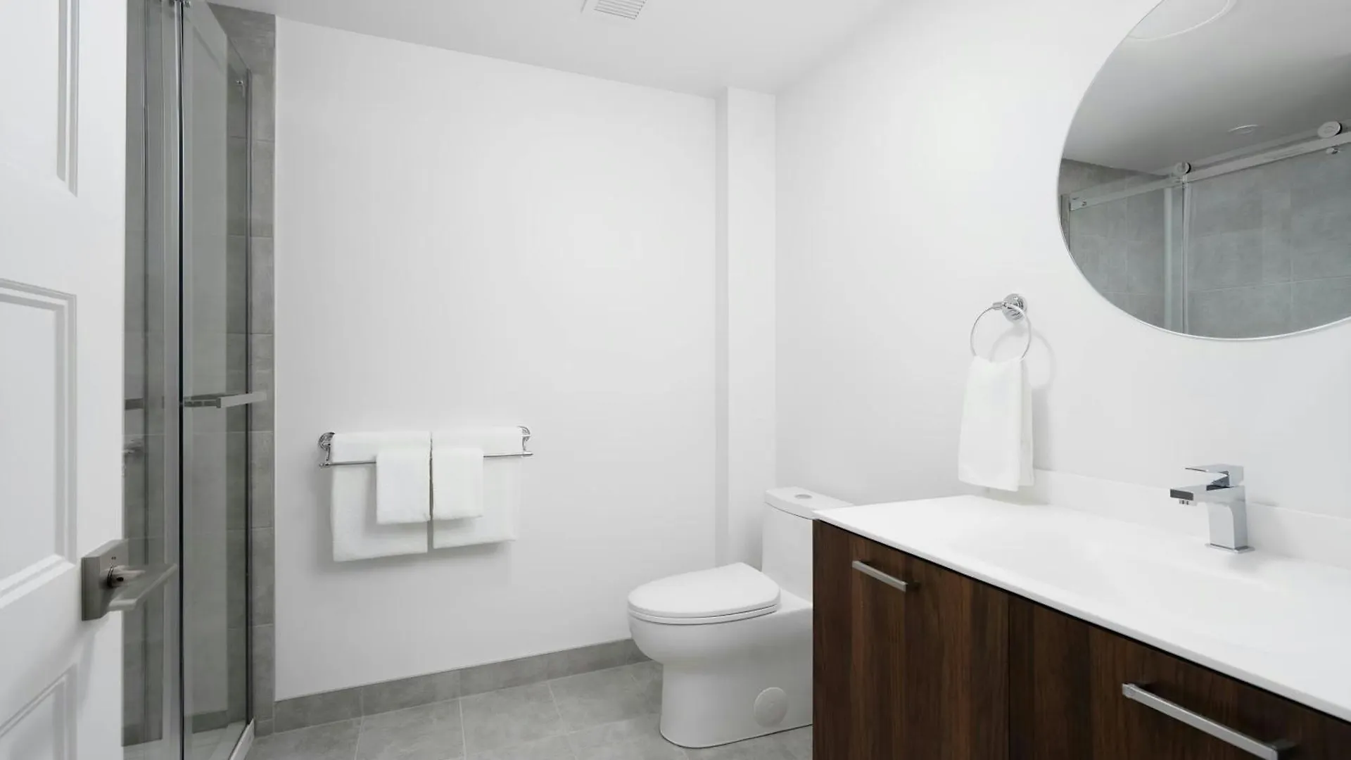 Sonder By Marriott Bonvoy Gare Saint Denis Apartments Downtown Montreal 3*,